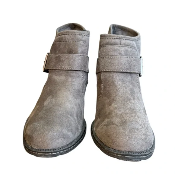 Born B.O.C. Ophelia gray ankle boots Women’s Size 9.5 - Picture 4 of 10
